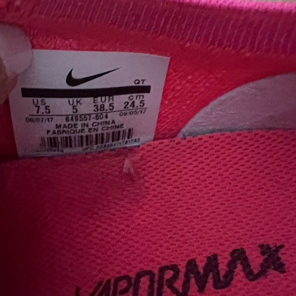 Nike Vapormax Hyper Punch - Picture 7 of 7